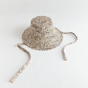 Floral Bucket Hat with Tie / Strap